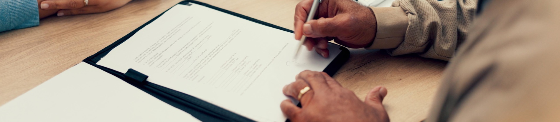 Personne signant un acte
